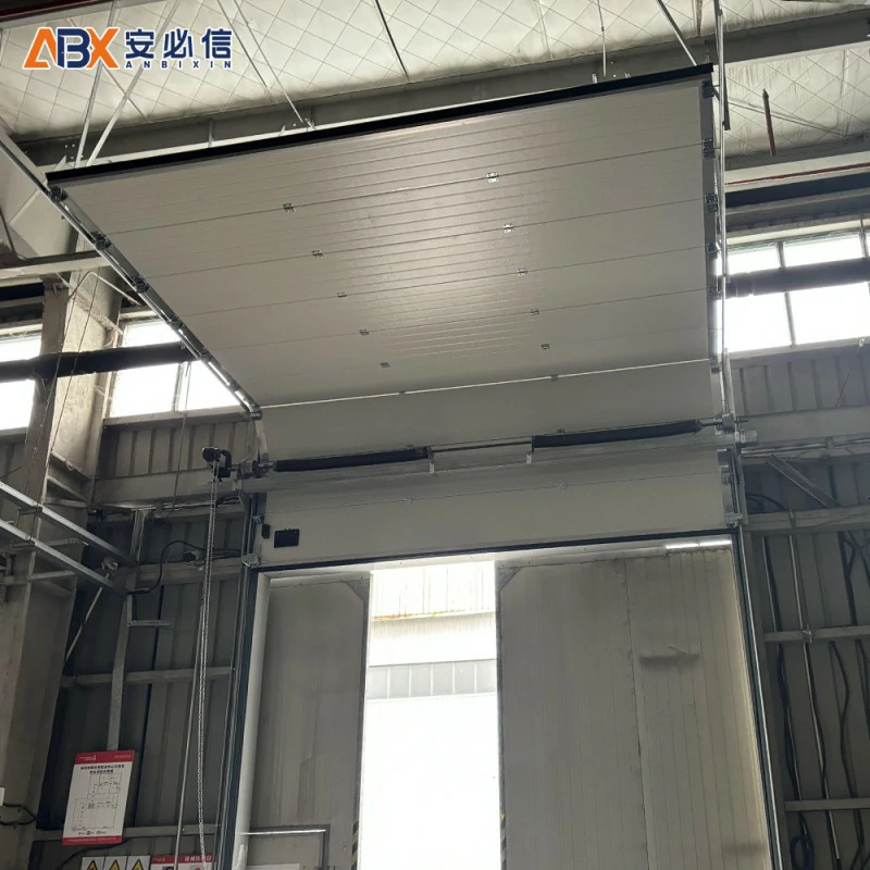 云浮铝板提升门